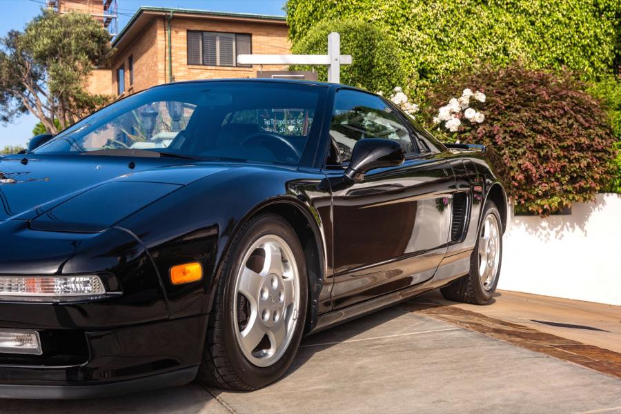 Детали экстерьера Acura NSX 1991 года  (фото 22 из 97)